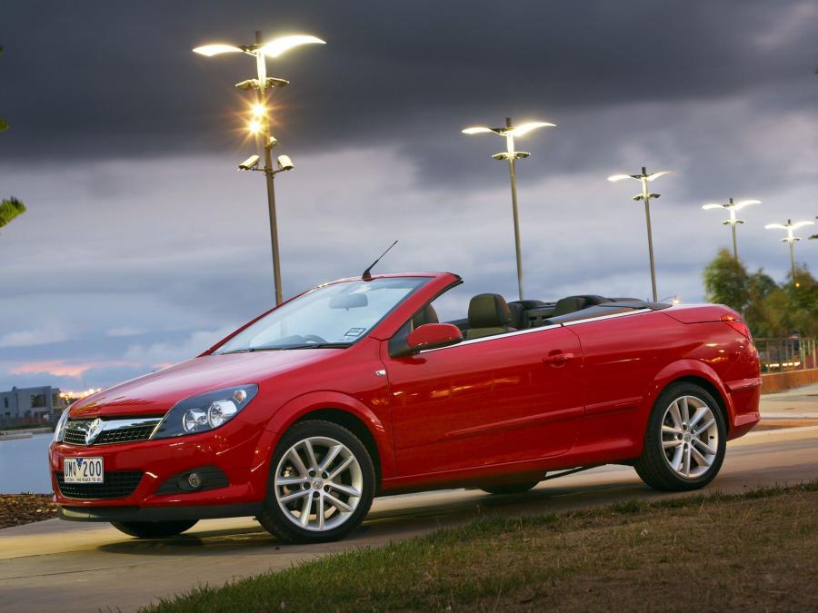  Holden Astra TwinTop 2007 года  (фото 35 из 40)